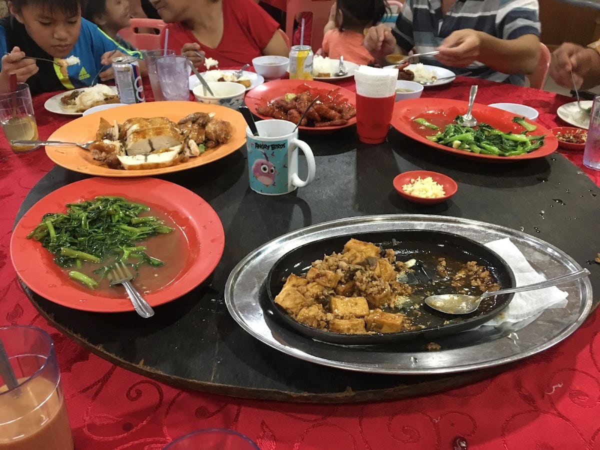 Tong Lok Restaurant Limbang Sarawak