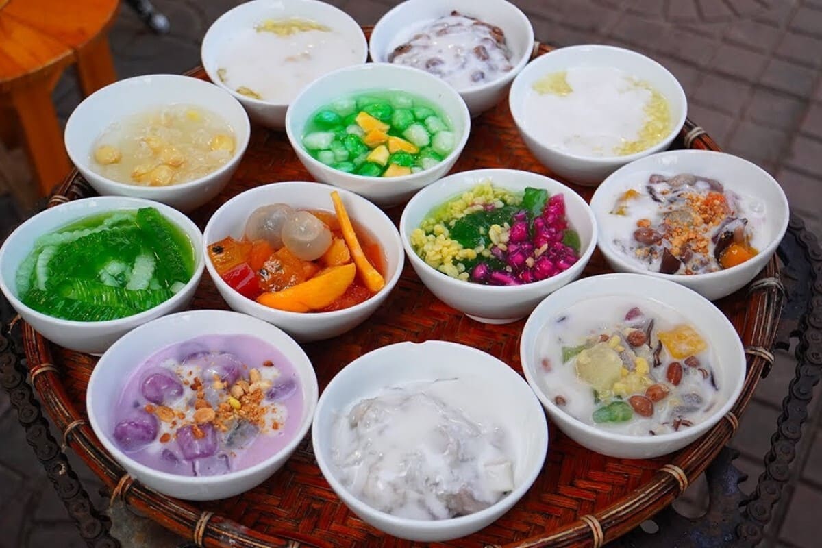 Chè (Vietnamese Sweet Soup)