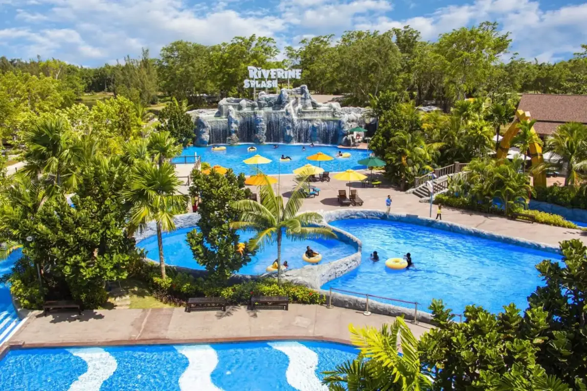 Morning Thrills at Amverton Riverine Splash