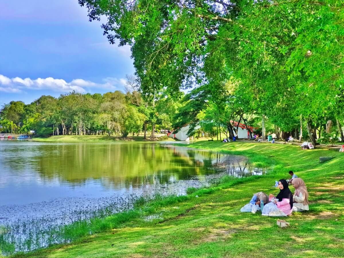 Suan Khwan Muang Park